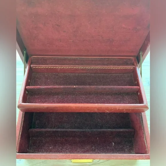W.W.Winship Boston Antique Box